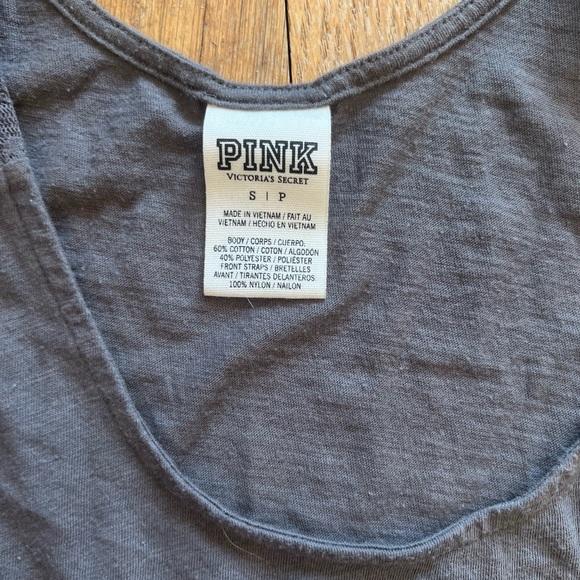 Victoria’s Secret Pink Flowy Tank Top Size small - Picture 2 of 5